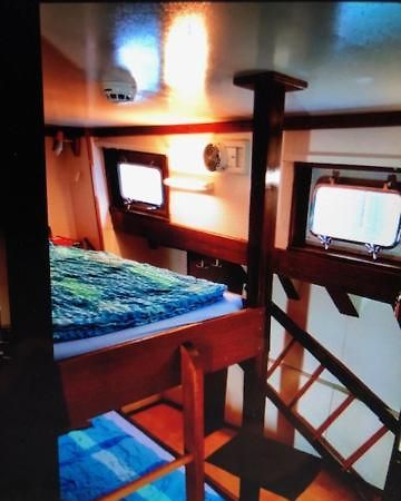 Schiff Ahoy, Hotelschiff, Hausboot, Boot, Passagierschiff Estugarda Exterior foto